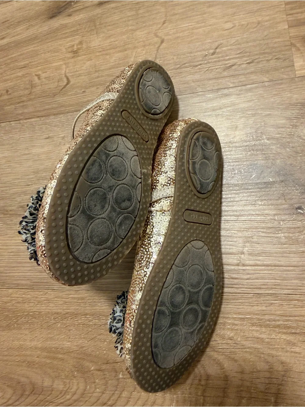 🏷️ 3 for $30 🏷️ Stride Rite Girls' Gold Sparkle Flats, size 12, brand new